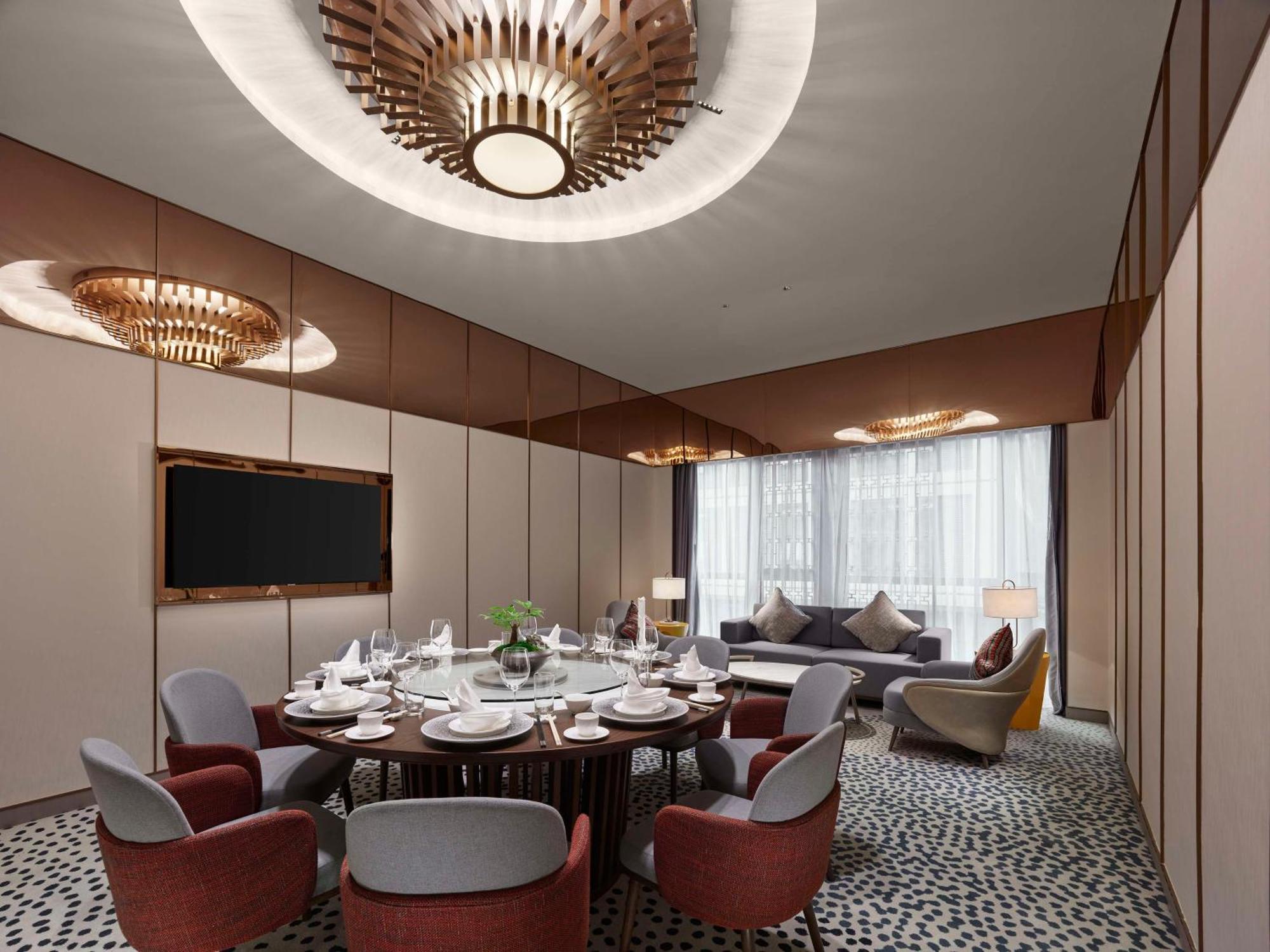 Doubletree By Hilton Nanning Wuxiang Hotel Exterior photo